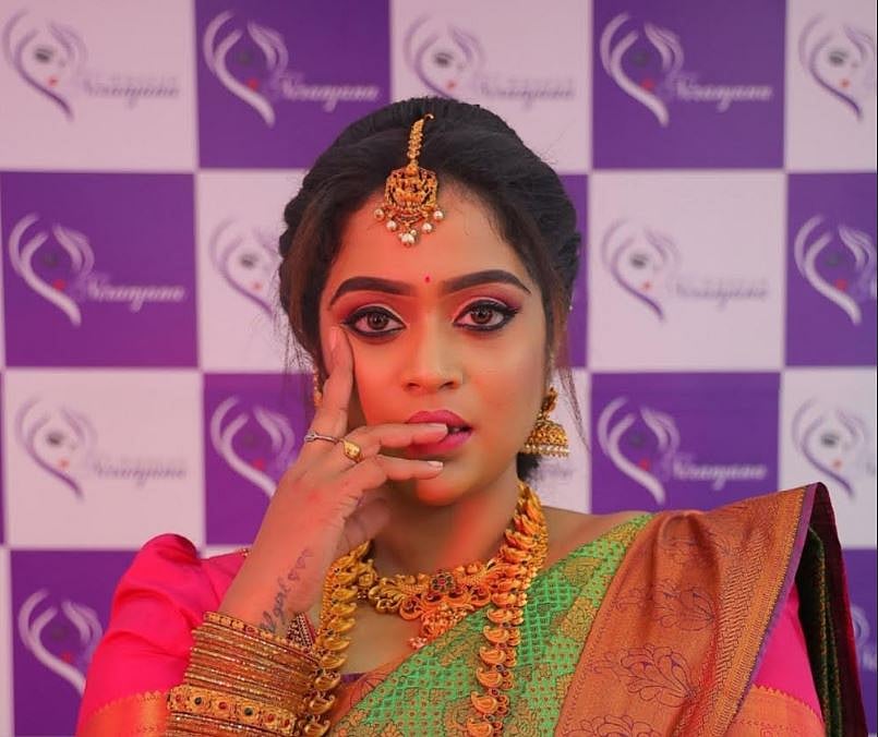 ``மறுமணம் பண்ணிருக்கலாமேன்னு அம்மாவை இப்பவும் திட்டுவேன்! - `மைனா சூசன் பேட்டி