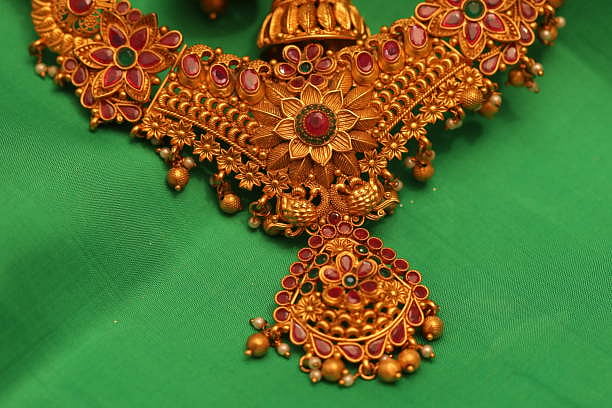 Gold Rate: என்ன சார் நடக்குது? - இரண்டு நாள்களில் ரூ.6,400 உயர்வு- இன்றைய தங்கம் விலை நிலவரம்?