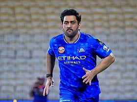 CSK vs MI : `சம்பவத்துக்குத் தயாரகுங்க பாய்ஸ்' - சேப்பாக்கத்தில் தீவிர பயிற்சியில் தோனி |Photo Album