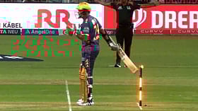 KKR vs RCB: ஸ்டம்ப் எகிறியும் சுனில் நரைன் `நாட் அவுட்' ஏன்? - காரணம் இதுதான்