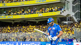 CSK vs MI: `வத்திக்குச்சி பத்திக்கிச்சு' - சூரையாடிய கலீல் அகமத்; சோதனையில் ரோஹித் சர்மா