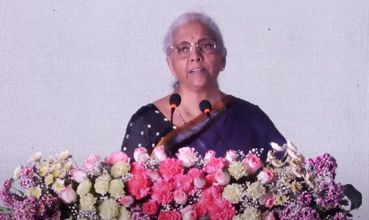 ``உங்களுக்கு ஏளனமாக உள்ளதா? - நிதிப் பகிர்வு குறித்து நிர்மலா பேச்சுக்கு கனிமொழி கண்டனம்