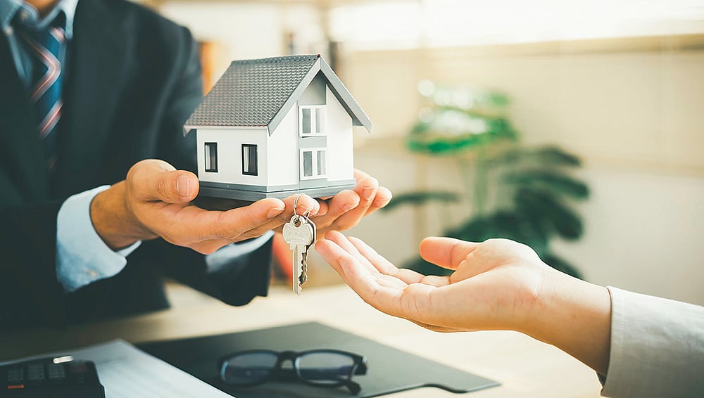 Real Estate: வீட்டுக் கடன் வாங்க தகுதியானவரா நீங்கள்? தகுதி பெற என்னென்ன செய்ய வேண்டும்?