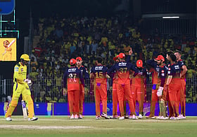CSK vs RCB: `என்ன ஆச்சு CSK?' தோல்விக்கான அந்த 3 காரணங்கள்