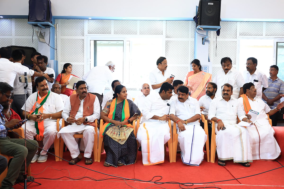Amit Shah: ``இபிஎஸ் தலைமையில் அதிமுக  - பாஜக கூட்டணி; நீட் விவகாரம் - அமித் ஷா சொல்வதென்ன?