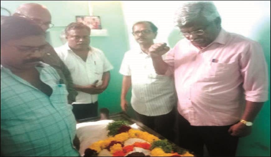 ”எந்த கவிதையையும் உடனே மெட்டமைத்துப் பாடக்கூடியவர்” - கரிசல் கிருஷ்ணசாமி குறித்து ச.தமிழ்ச்செல்வன்