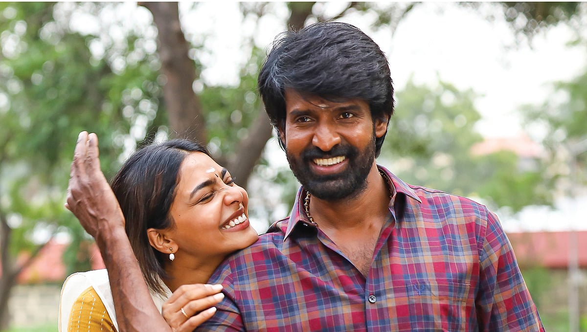 மாமன்-விமர்சனம்:-உறவுச்-சிக்கலைப்-பேசும்-மெலோடிராமா;-ஆனால்-வலிந்து-திணிக்கப்பட்ட-அந்த-எமோஷன்கள்?!