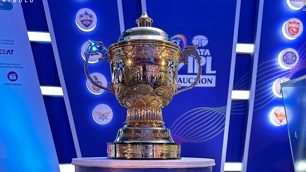 Playoffs : ஒரே இரு இடம்; மோதிக்கொள்ளும் 4 அணிகள்! - ப்ளே ஆப்ஸூக்கு செல்லப்போகும் அணிகள் எவை?