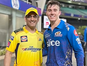CSK : 'சிக்சர் அடிப்பதற்காக சிஎஸ்கே அழைத்து வரும் Ex மும்பை வீரர்!' - பின்னணி என்ன?