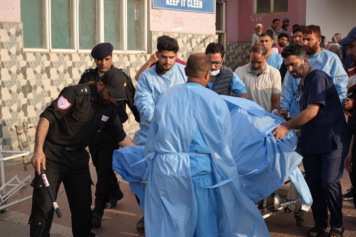 Pahalgam Attack: தீவிரவாத தாக்குதலின் எதிரொலி; பாகிஸ்தான்மீது மத்திய அரசு எடுத்த 5 அதிரடி முடிவுகள்