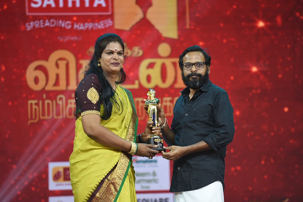 Nambikkai Awards: ரயிலில் சீட்கூட தர மாட்டார்கள்; இன்று அதிகாரி&rsquo;- தடையுடைத்த திருநங்கை சிந்து கணபதி