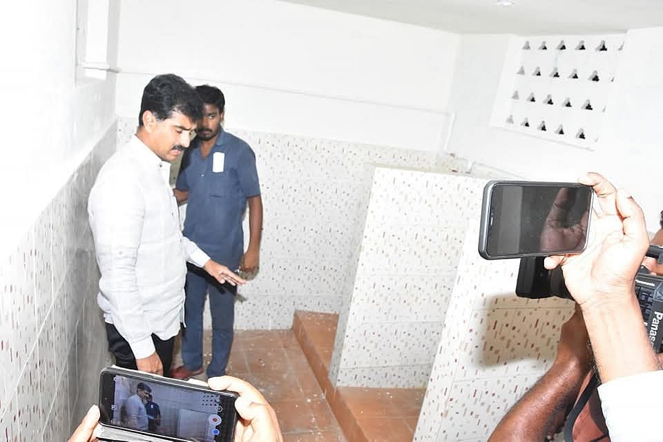 ``தென்னக ரயில்வேயின் மதுரை கோட்டம் ஏன் இவ்வளவு மெத்தனமாக உள்ளது? - நேரில் ஆய்வு செய்த துரை வைகோ