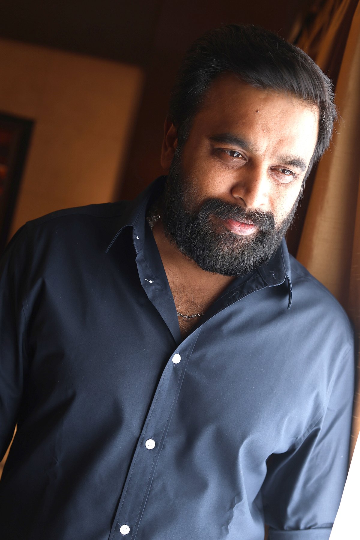 இயக்குநர்கள் சசி, ராஜூமுருகன், தரணி ராஜேந்திரன் என அசத்தல் லைன் அப்கள் வைத்திருக்கும் சசிகுமார்