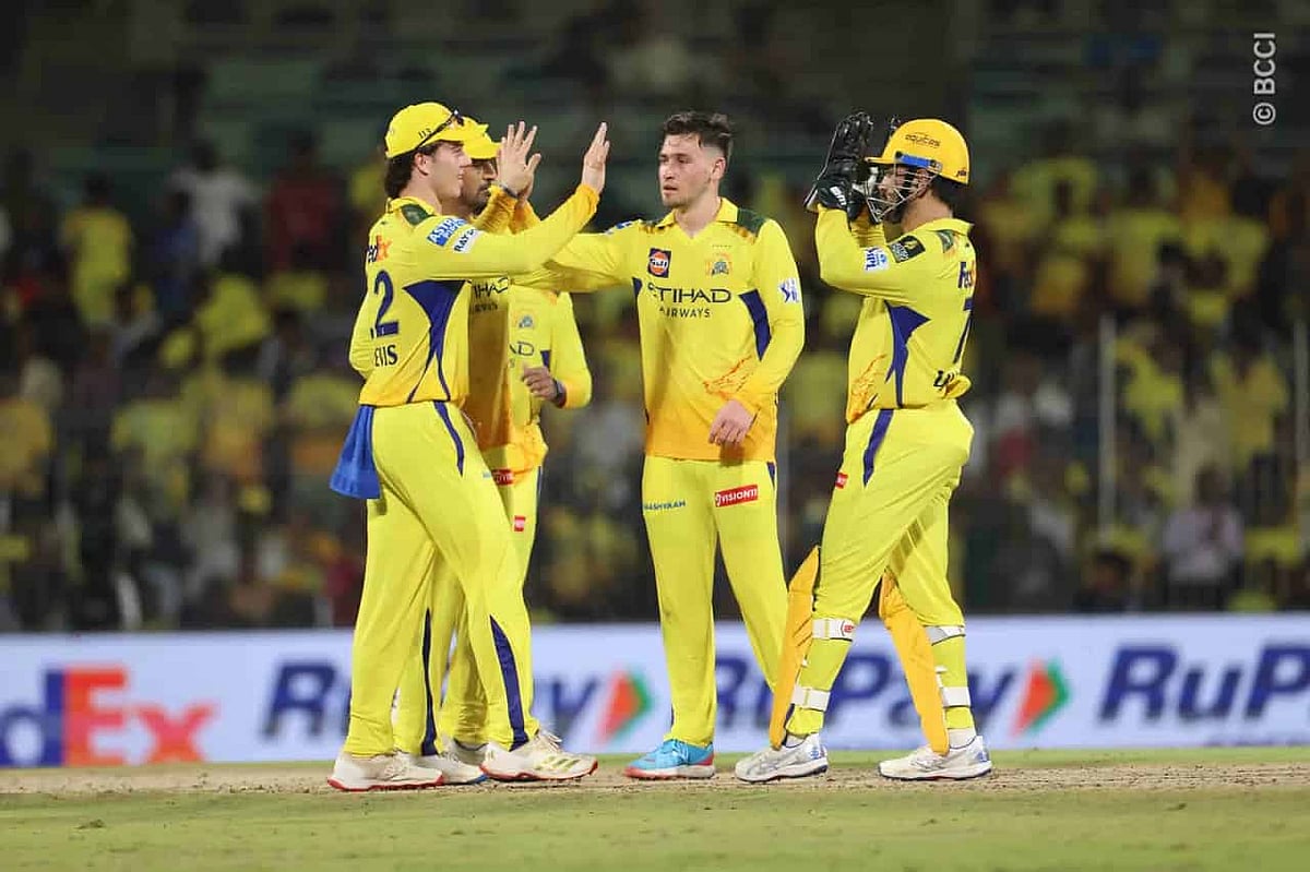 Dhoni : அந்த 7 பந்துனாலதான் தோத்தோம்! - தோல்விக்கு தோனி சொல்லும் காரணம்!