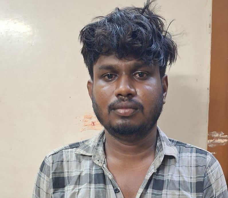 திருமணம் மீறிய உறவு; 5 வயது சிறுவனுக்குப் பாலியல் தொல்லை; நண்பரோடு கைதான இளைஞர்; பின்னணி என்ன?