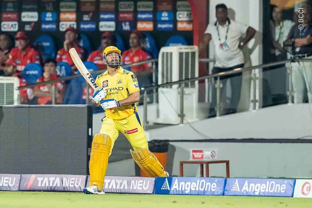 Dhoni