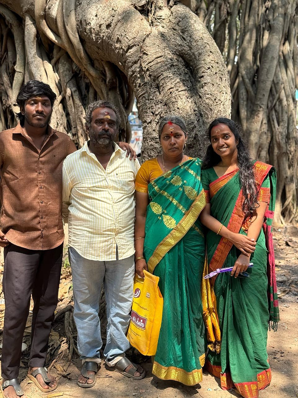 UPSC அகில இந்திய அளவில் 125-வது இடம்: கடலூரை சேர்ந்த சரண்யா சாதித்தது எப்படி?!