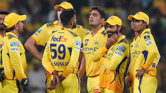 CSK: வெற்றியோ, தோல்வியோ... கர்ஜித்துக்கொண்டே இருங்கள்- சிஎஸ்கே குறித்து சாக்ஷி தோனி