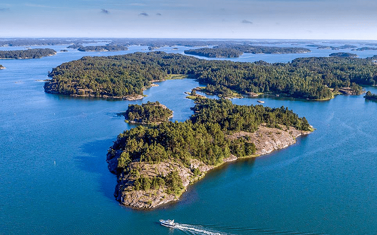 SuperShe Island