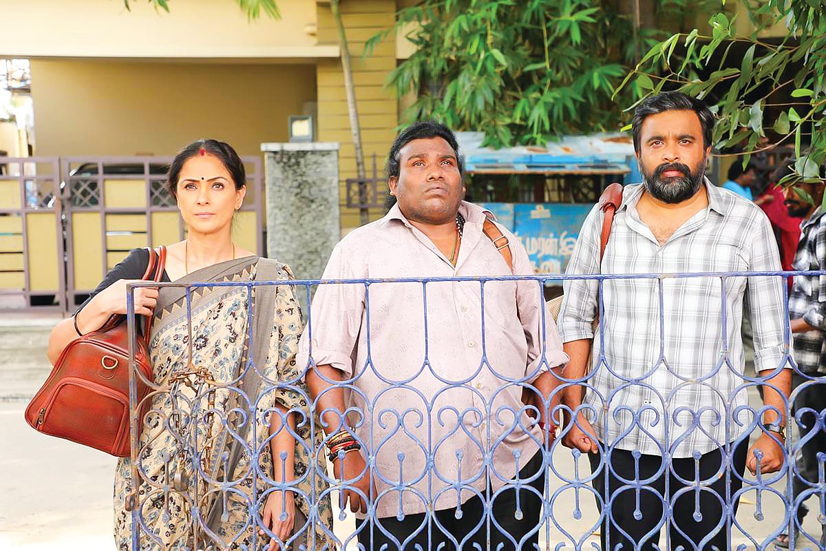 Tourist Family : `மிக அற்புதமான படைப்பு! - டூரிஸ்ட் ஃபேமிலி படக்குழுவைப் பாராட்டிய ராஜமெளலி