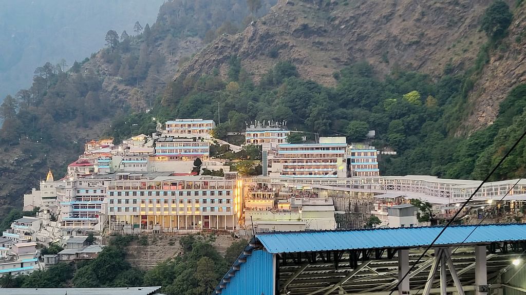 Vaishno Devi, Bhavan, Katra
