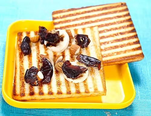 பேரீச்சை சாண்ட்விச்