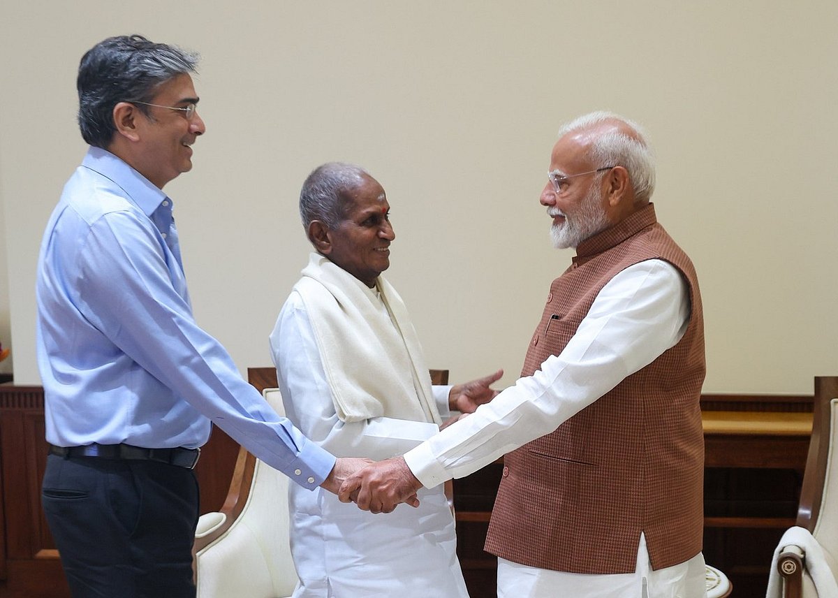 Ilaiyaraaja: ``என் ஒரு மாத சம்பளத்தை தேசத்துக்காக வழங்குகிறேன் - இளையராஜா அறிவிப்பு