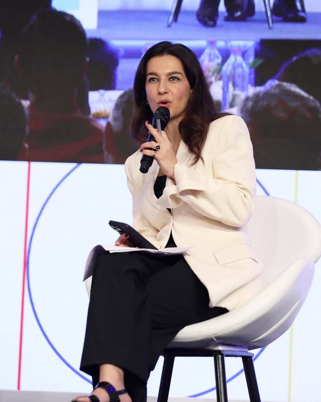 yalda hakim
