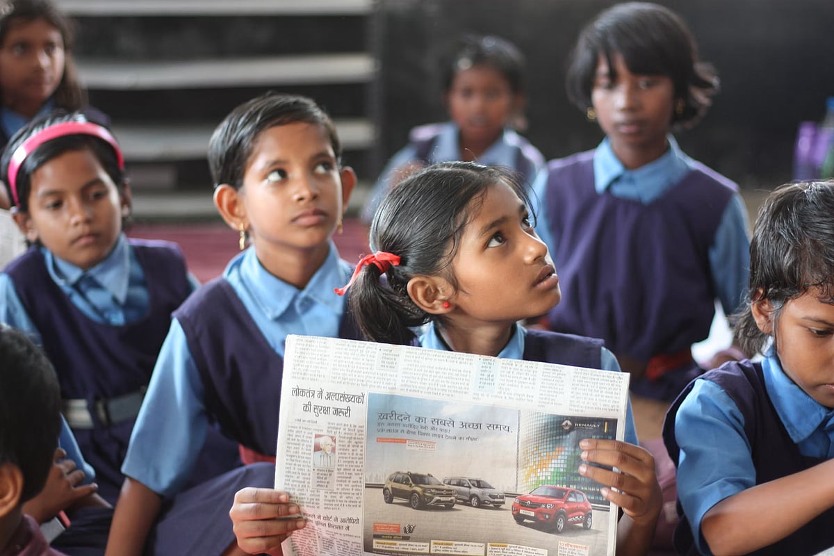 உலகத்தைப் பற்றிய பிம்பத்தை காட்டும் பயணம்! : மெய்யழகன் உணர்த்திய பாடம்