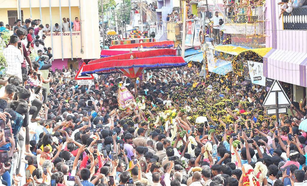 வேலூர்-:-மக்கள்-வெள்ளத்தில்-குடியாத்தம்--கெங்கையம்மன்-சிரசு‌‌-திருவிழா!