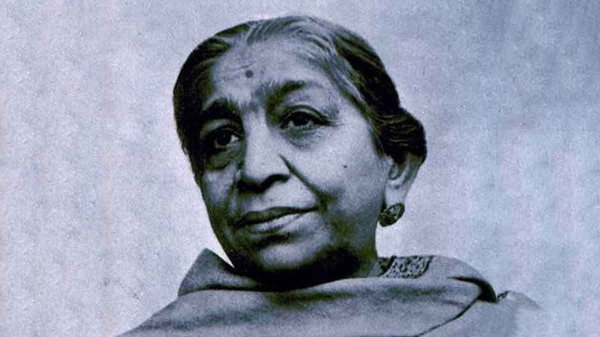 கவிக்குயில் ஏறிய கவிதைப் பல்லக்கு
- சரோஜினி நாயுடு; கடல் தாண்டிய சொற்கள் - பகுதி -6