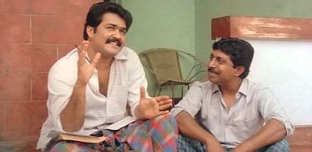 நாடோடிகட்டு படத்தில் ஶ்ரீனிவாசனுடன் மோகன்லால்