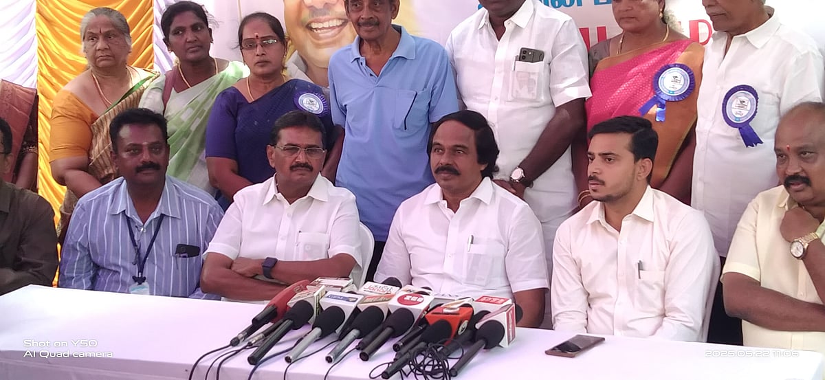 `எடப்பாடி பழனிசாமி வெட்கப்பட வேண்டும் - மனோ தங்கராஜ் காட்டம்!