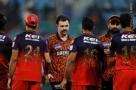 RCB vs SRH : 'போட்டியை மாற்றிய அந்த 5 பந்துகள்!' - எப்படி தோற்றது ஆர்சிபி?