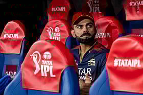 RCB: `விண்வெளி நாயகா!'- அணியின் ஒற்றை நம்பிக்கை; கோலிக்காக ஜெயிச்சிட்டு வாங்க RCB