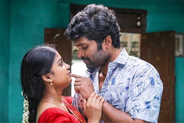 ராஜபுத்திரன் விமர்சனம்: அப்பா - மகன் பாசக்கதைதான்; ஆனால் இது ஏமாற்றமளிக்கும் டெம்ப்ளேட் சினிமா!