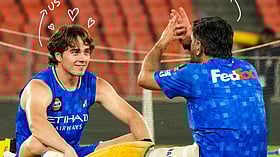 Dhoni: "ஒரு விஷயம் நடப்பதற்கு முன்பாகவே..." - தோனி குறித்த சுவாரஸ்யம் பகிர்ந்த டெவால்ட் ப்ரெவிஸ்