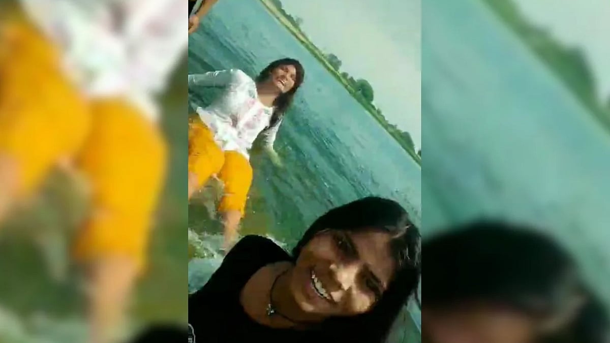ஆக்ரா: ”ரீல்ஸ் பண்ணிட்டு இருந்தாங்க...” - யமுனை நதியில் மூழ்கி பலியான 6 பெண்கள்!