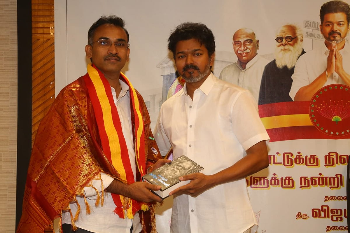 TVK : விஜய்யை 14 ஆண்டுகளாகத் தெரியும்... - தவெக-வில் இணைந்த முன்னாள் IRS அருண் ராஜ் பேட்டி