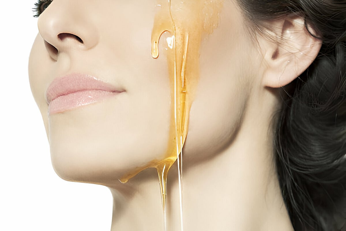 Beauty: இனிக்கும் தேனில்      இத்தனை அழகுக் குறிப்புகளா?