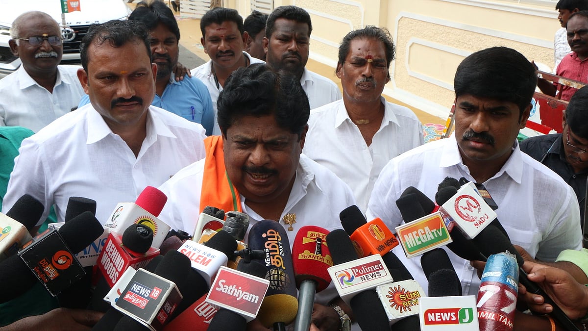 ``NDA கூட்டணியில் எந்த கட்சிக்கு எத்தனை சீட் என்பதை EPS தான் முடிவு செய்வார் - கே.பி.ராமலிங்கம்