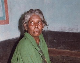 பழம்பெரும் நடிகை, நாட்டுப்புற பாடகி கலைமாமணி விருது பெற்ற `கொல்லங்குடி கருப்பாயி காலமானார்