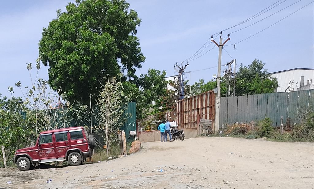 சிவகங்கை:-6-பேர்-உயிரிழந்த-குவாரி..-`விதிகளை-மீறி-சட்ட-விரோதமாக-செயல்பட்டதால்-ரூ.91-கோடĬ