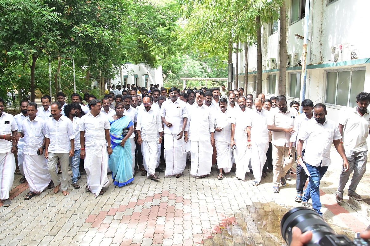 சாது மிரண்டால் காடு கொள்ளாது; அதிமுக-வை சீண்டி பார்க்க வேண்டாம்! - எச்சரிக்கும் சி.விஜயபாஸ்கர்