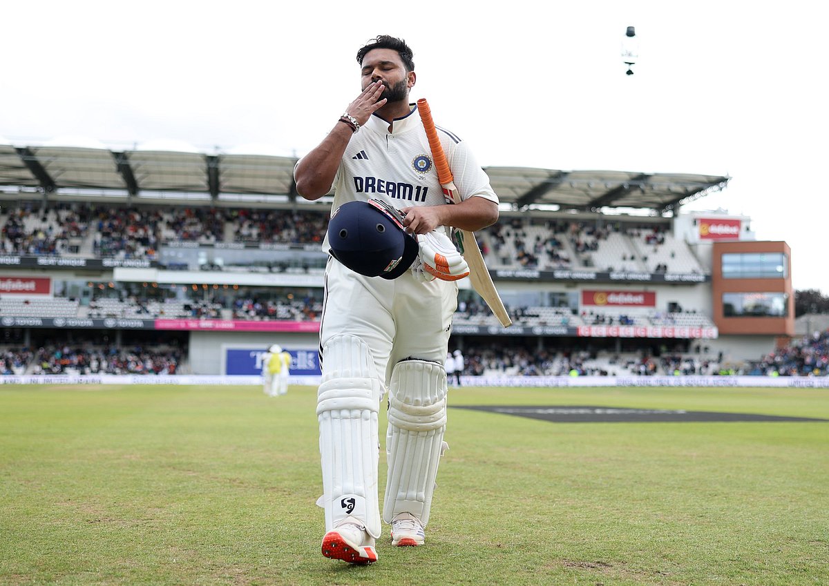 Rishabh Pant: ``20 முறை அவுட்டாகப் பார்த்தார் - துணிச்சலான பேட்டிங் ஸ்டைல் குறித்து ஏபிடி ஓபன்!