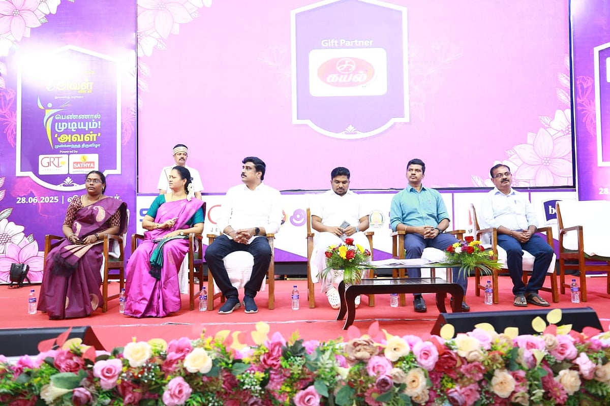 `திட்டங்களுக்கும் பெண்களுக்கும் இடையே இடைவெளி; பாலம் போடும் விகடன்! விருதுநகரில் விழிப்பு உணர்வு!