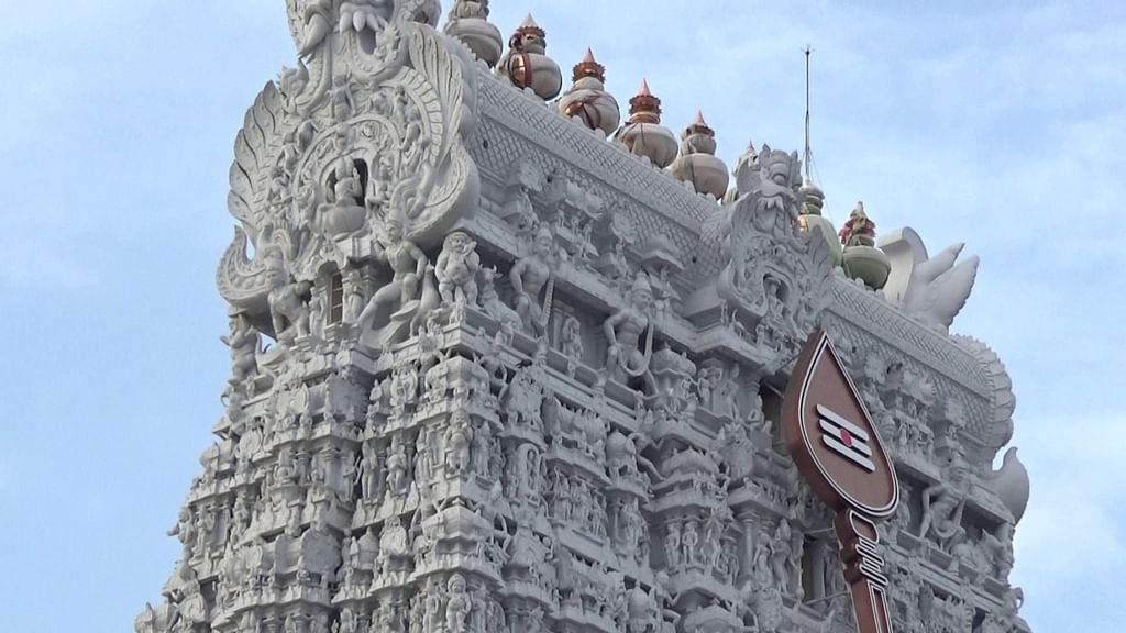 திருச்செந்தூர்-குடமுழுக்கு:-திருக்கோயில்-ராஜகோபுரத்தில்-சிற்பங்களின்-சிறப்புகள்-என்ன-தெரியுமா?