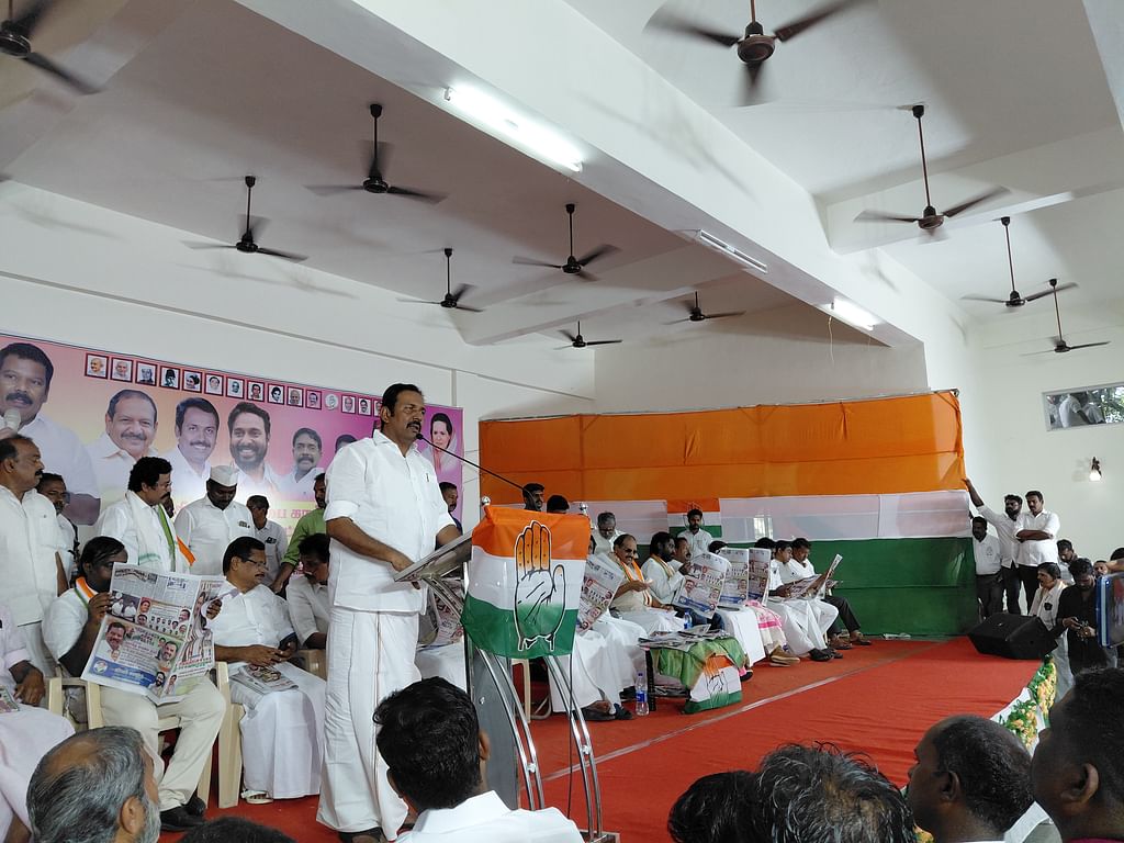 `ஆட்சி,-அமைச்சரவையில்-பங்கு-வேண்டும்-செல்வப்பெருந்தகையிடம்-வலியுறுத்திய-காங்.,-சட