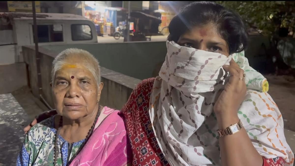 Custodial Death: ``நானும் அம்மாவும் அழுதுகொண்டே இருக்கிறோம் - முனைவர் நிகிதா வெளியிட்ட ஆடியோ!