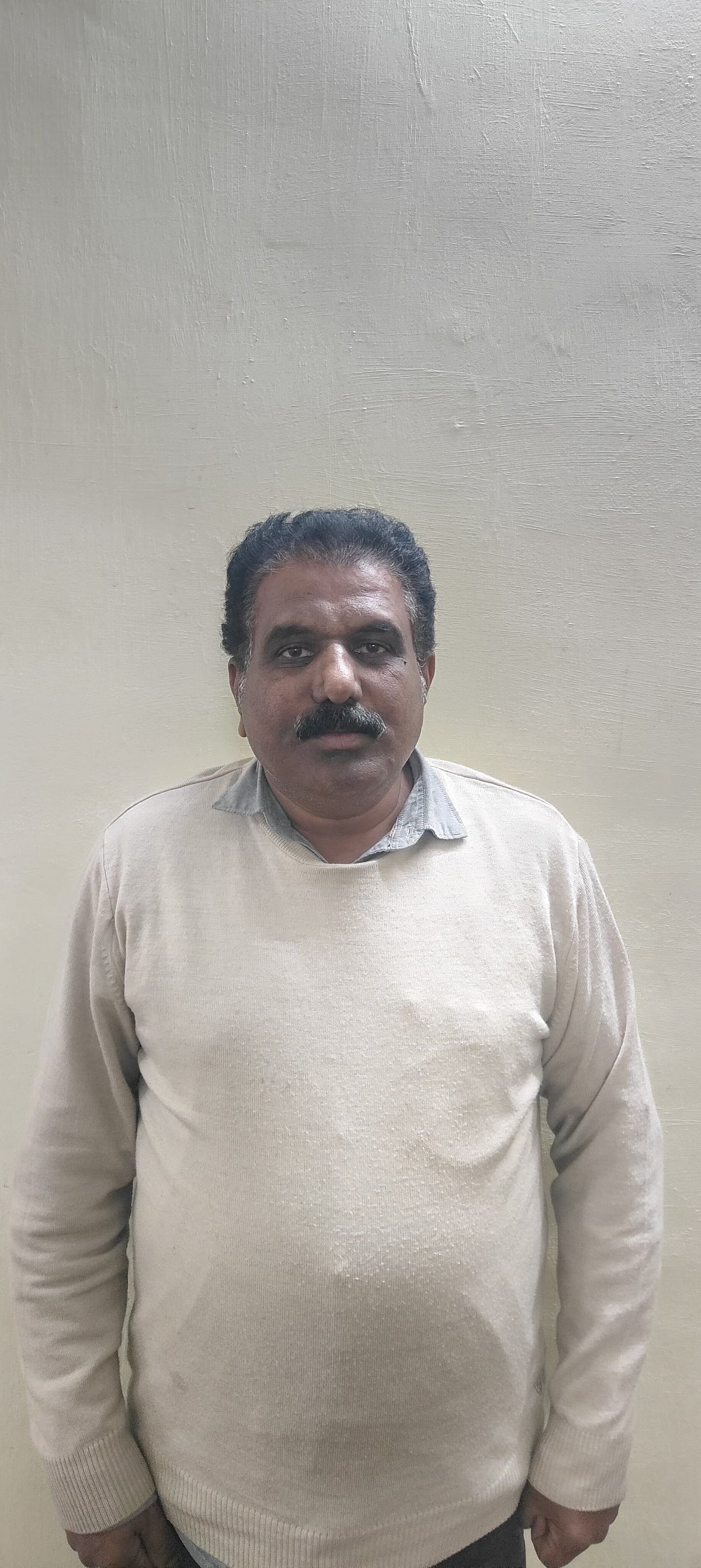 ஊட்டி: 21 மாணவிகளுக்கு பாலியல் தொல்லை; கொடூர ஆசிரியர் சஸ்பெண்டு-வேகமெடுக்கும் அடுத்தக்கட்ட விசாரணை!
